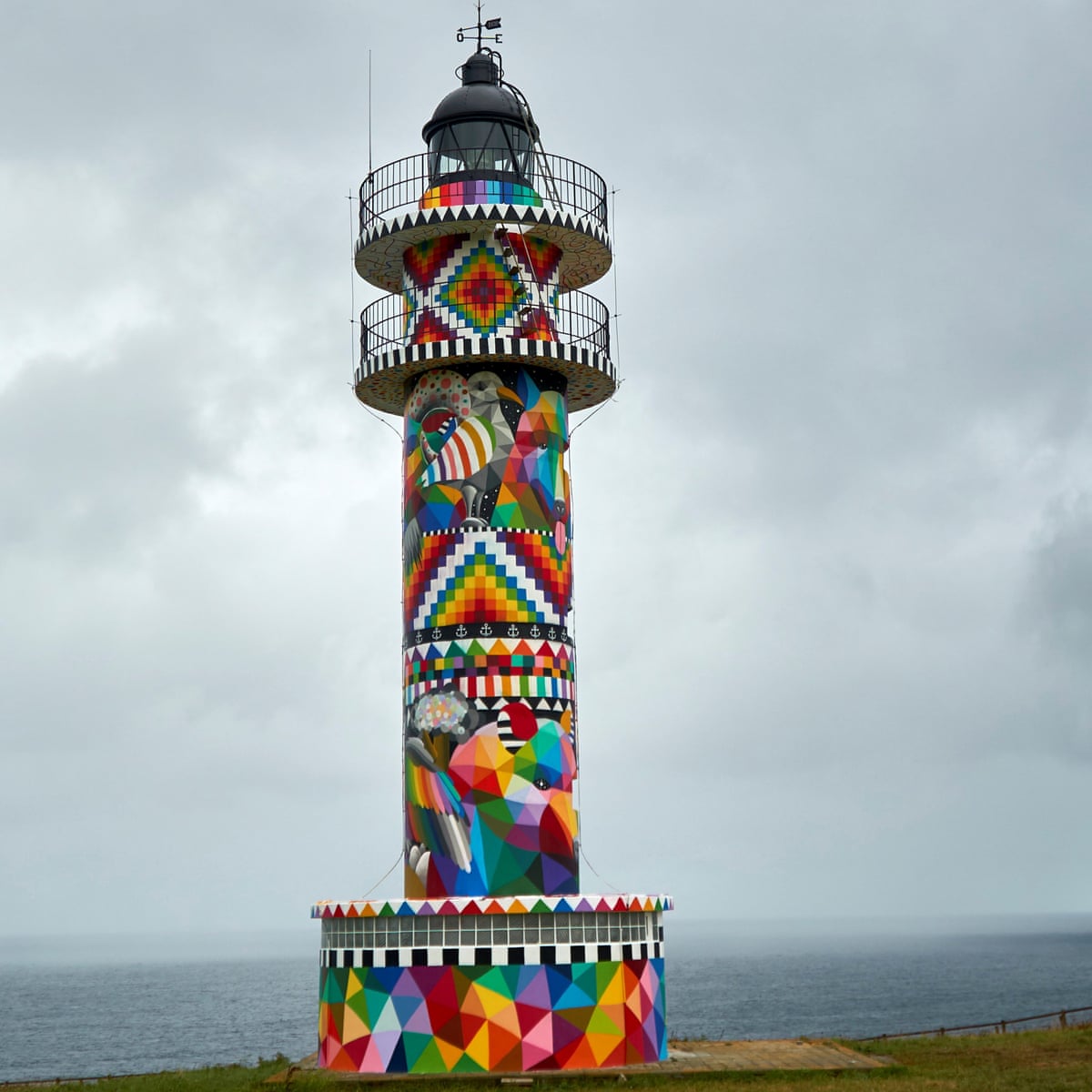 Detail Pictures Of A Lighthouse Nomer 23