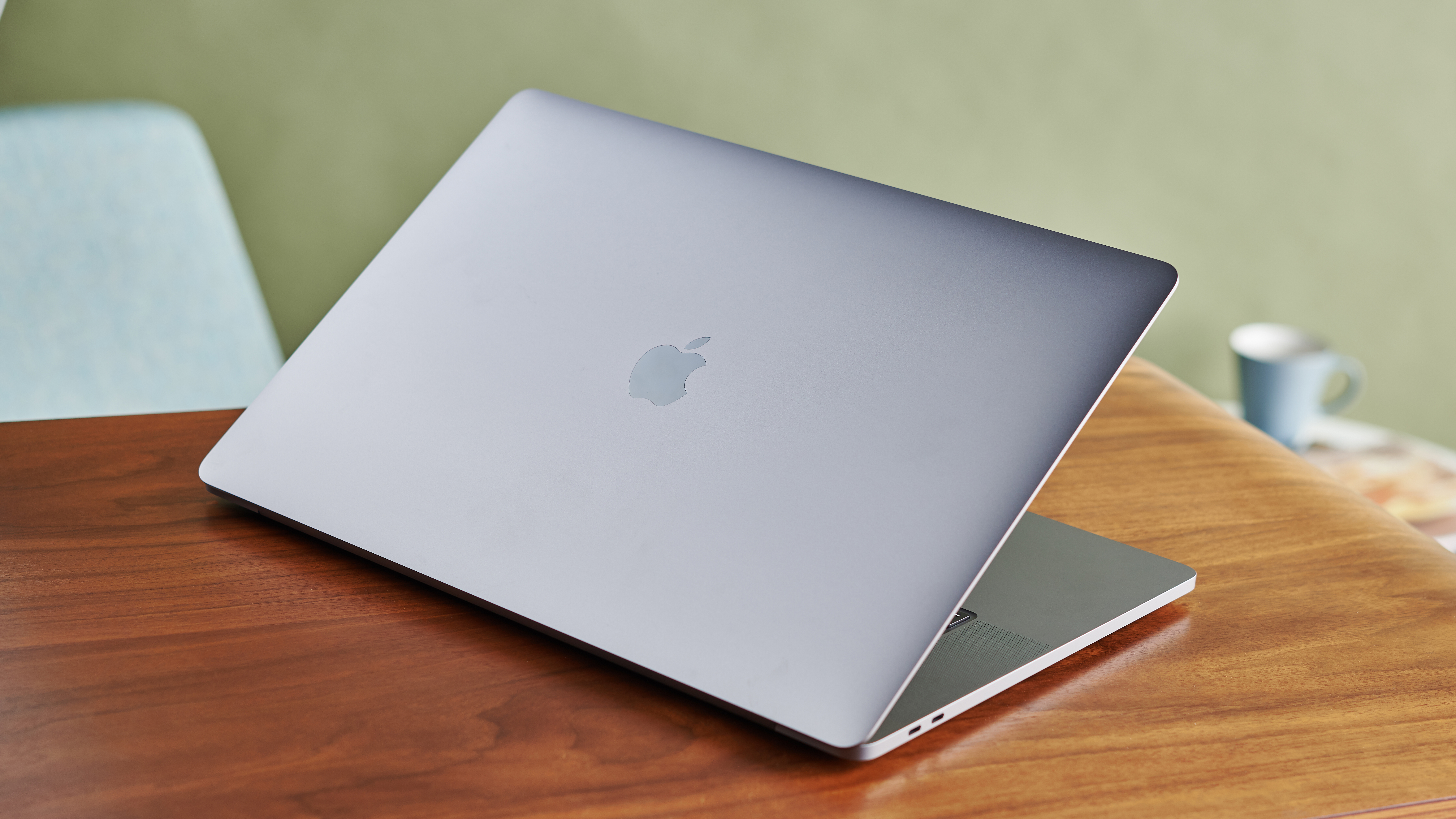 Detail Pictures Of Apple Laptops Nomer 3