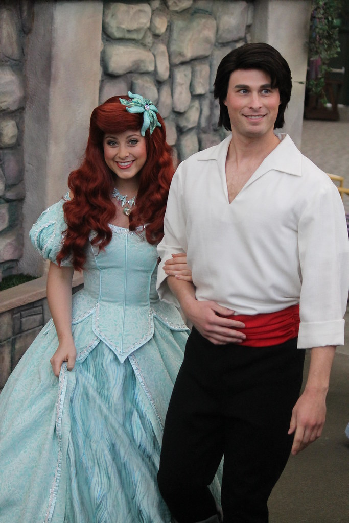 Detail Pictures Of Ariel And Prince Eric Nomer 35