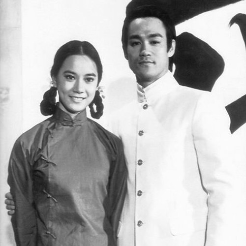Detail Pictures Of Bruce Lee Wife Nomer 23