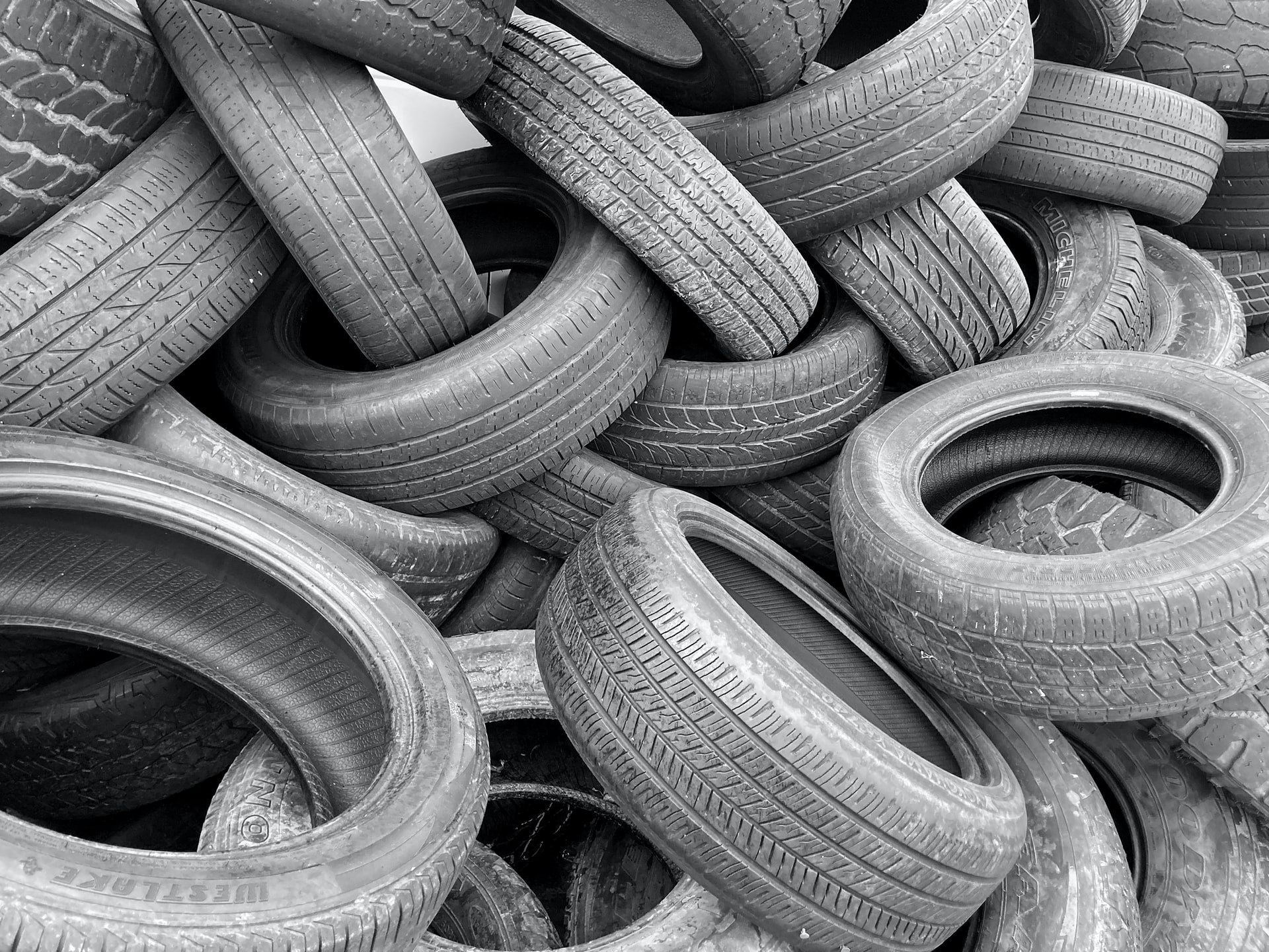 Detail Pictures Of Car Tires Nomer 18