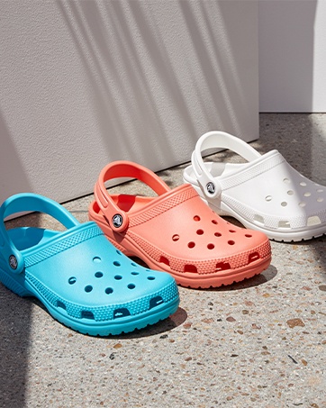 Detail Pictures Of Crocs Shoes Nomer 23