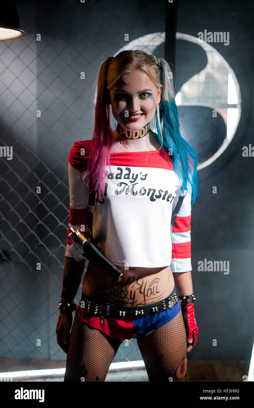 Detail Pictures Of Harley Quinn Nomer 33
