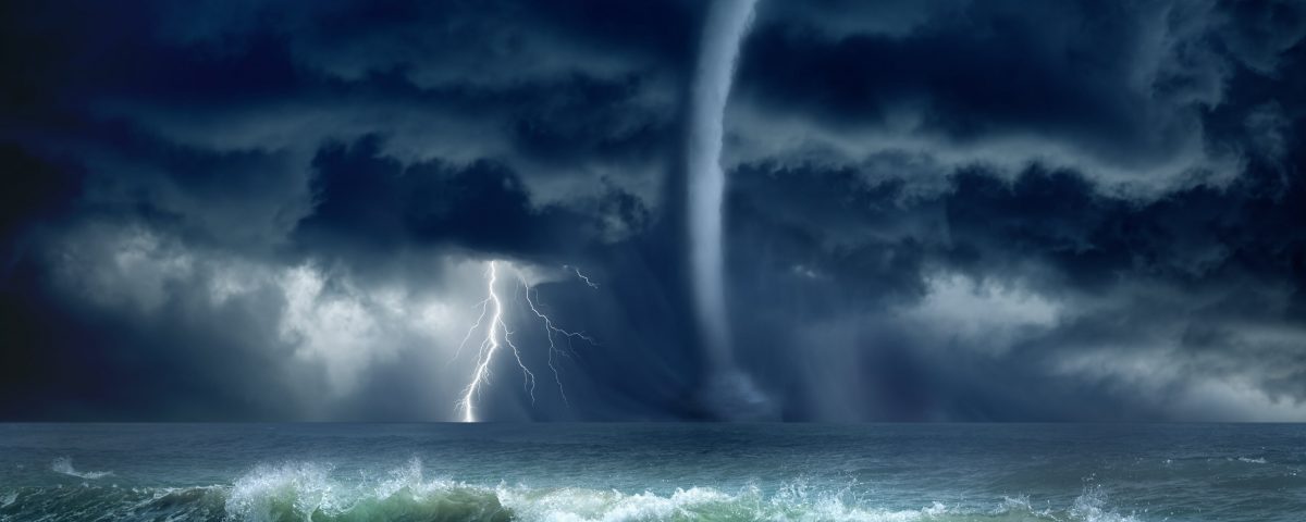 Detail Pictures Of Hurricanes And Tornadoes Nomer 4