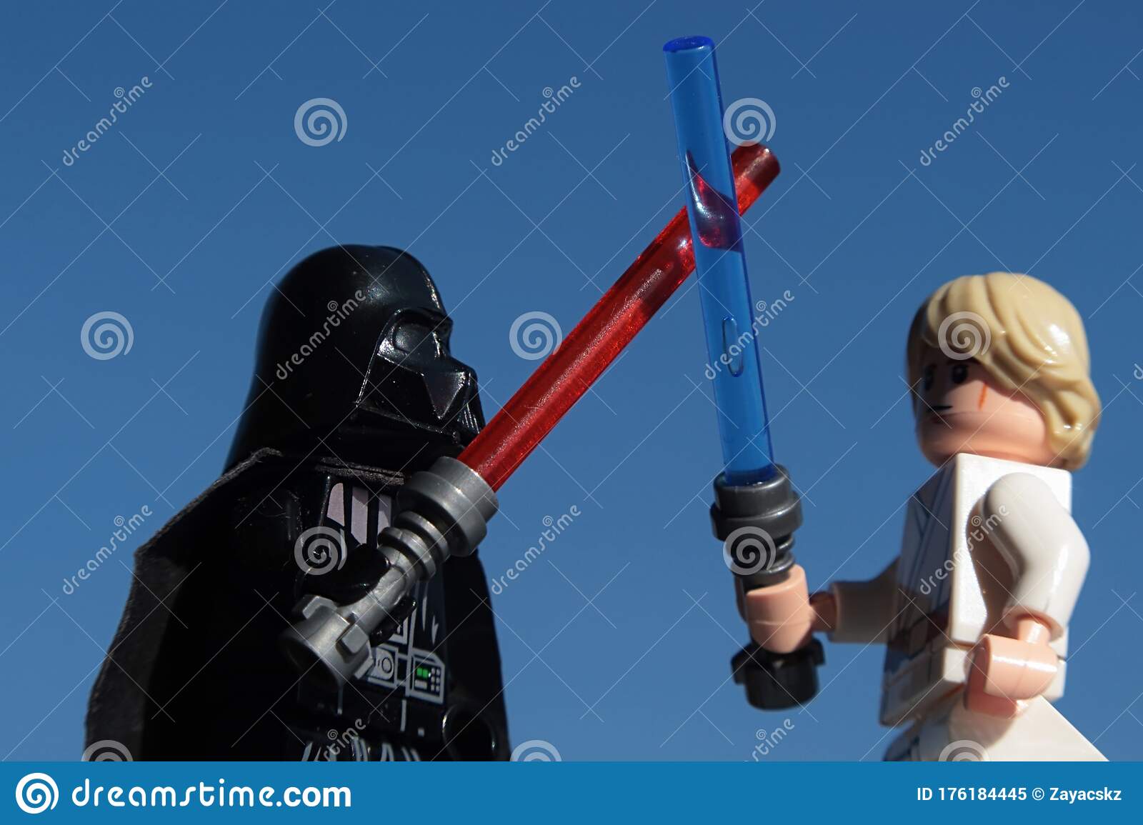 Detail Pictures Of Luke Skywalker And Darth Vader Nomer 42