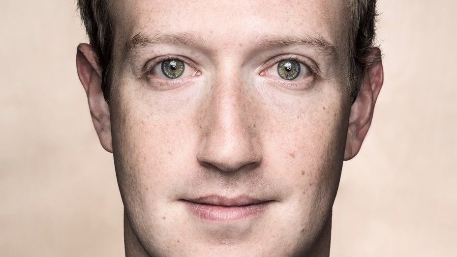 Detail Pictures Of Mark Zuckerberg Nomer 29