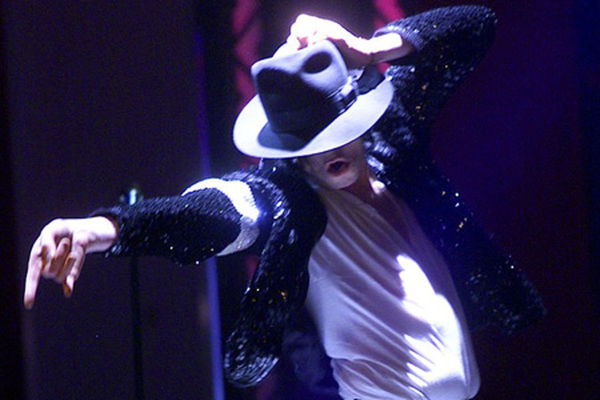 Detail Pictures Of Michael Jackson Dancing Nomer 20