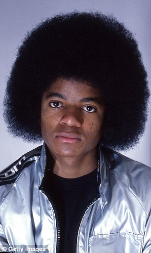 Detail Pictures Of Michael Jackson When He Was Black Nomer 23