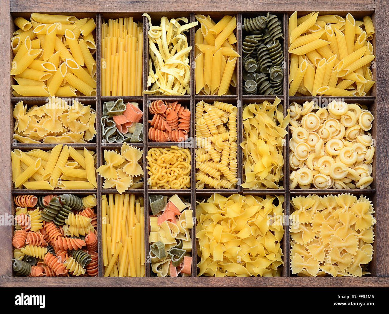 Detail Pictures Of Pasta Types Nomer 39