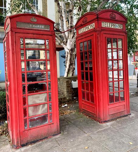 Detail Pictures Of Phone Booths Nomer 20