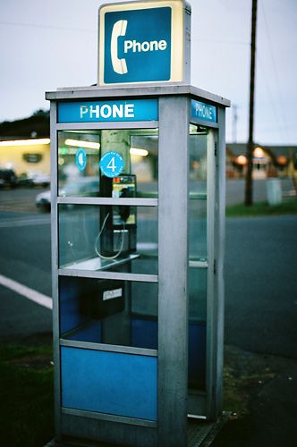 Detail Pictures Of Phone Booths Nomer 23