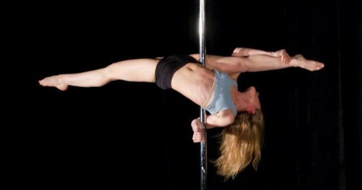 Detail Pictures Of Pole Dancers Nomer 19