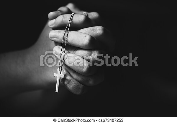 Detail Pictures Of Praying Hands With Cross Nomer 29