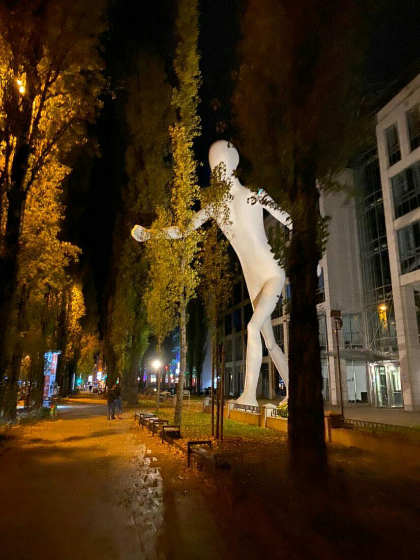 Detail Pictures Of Slenderman In Real Life Nomer 29