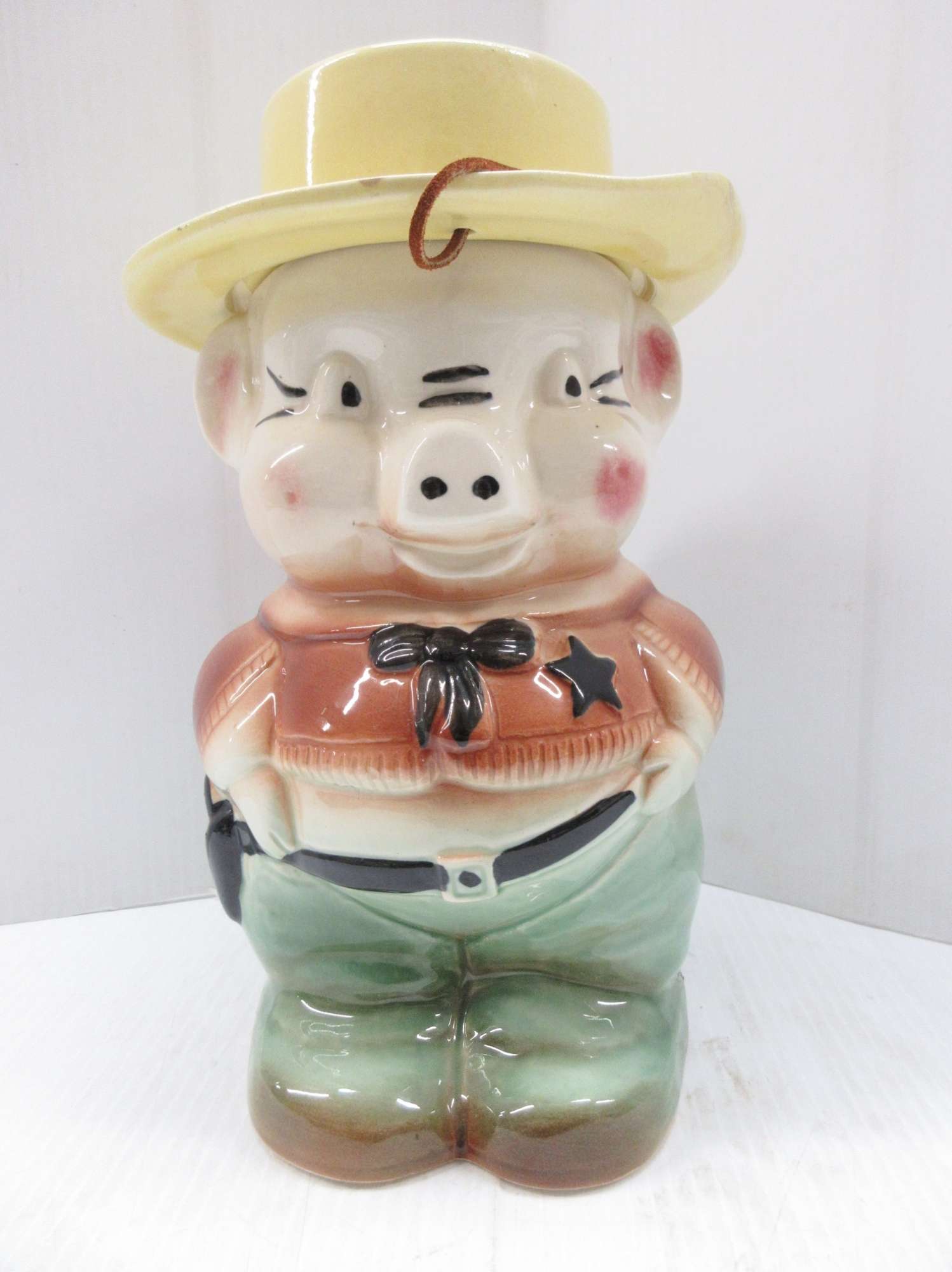 Detail Pig Sheriff Cookie Jar Nomer 21