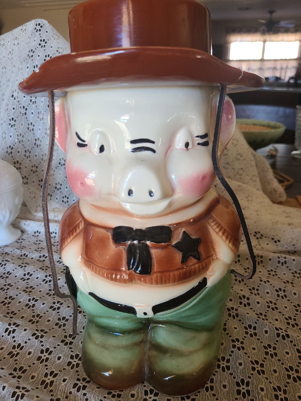 Detail Pig Sheriff Cookie Jar Nomer 24