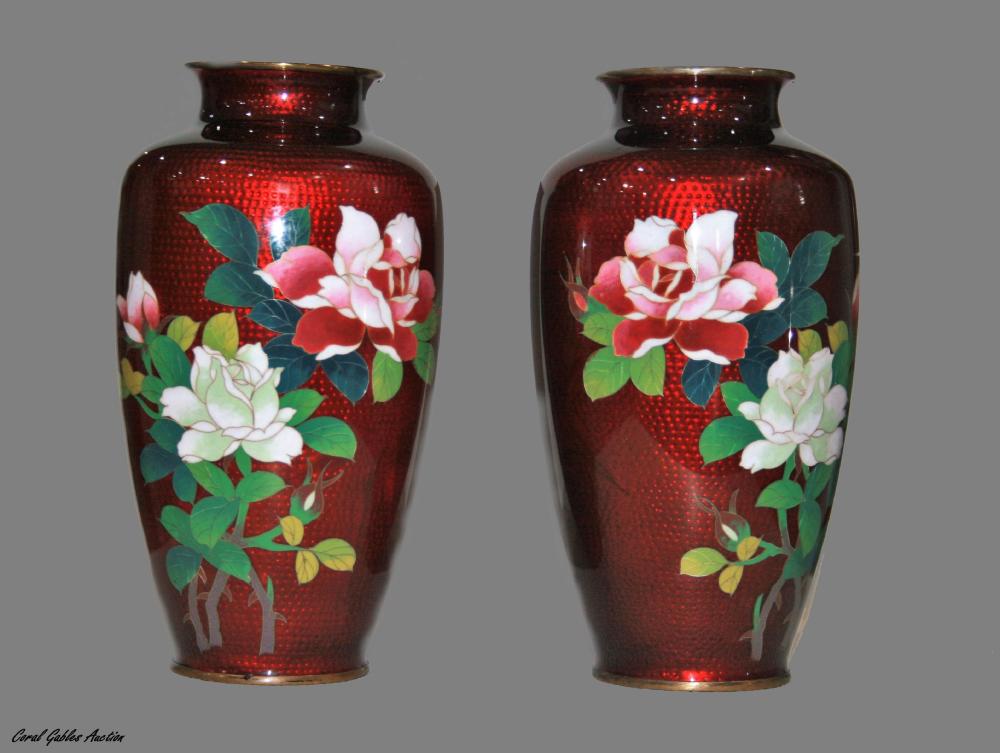 Detail Pigeon Blood Vase Nomer 20