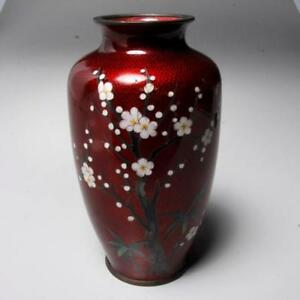 Detail Pigeon Blood Vase Nomer 9