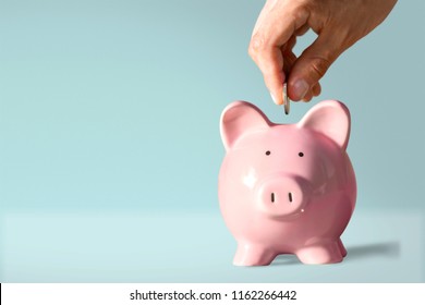Detail Piggy Bank Images Nomer 5
