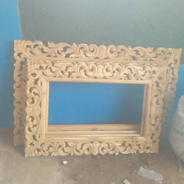 Detail Pigura Kayu Jati Nomer 12