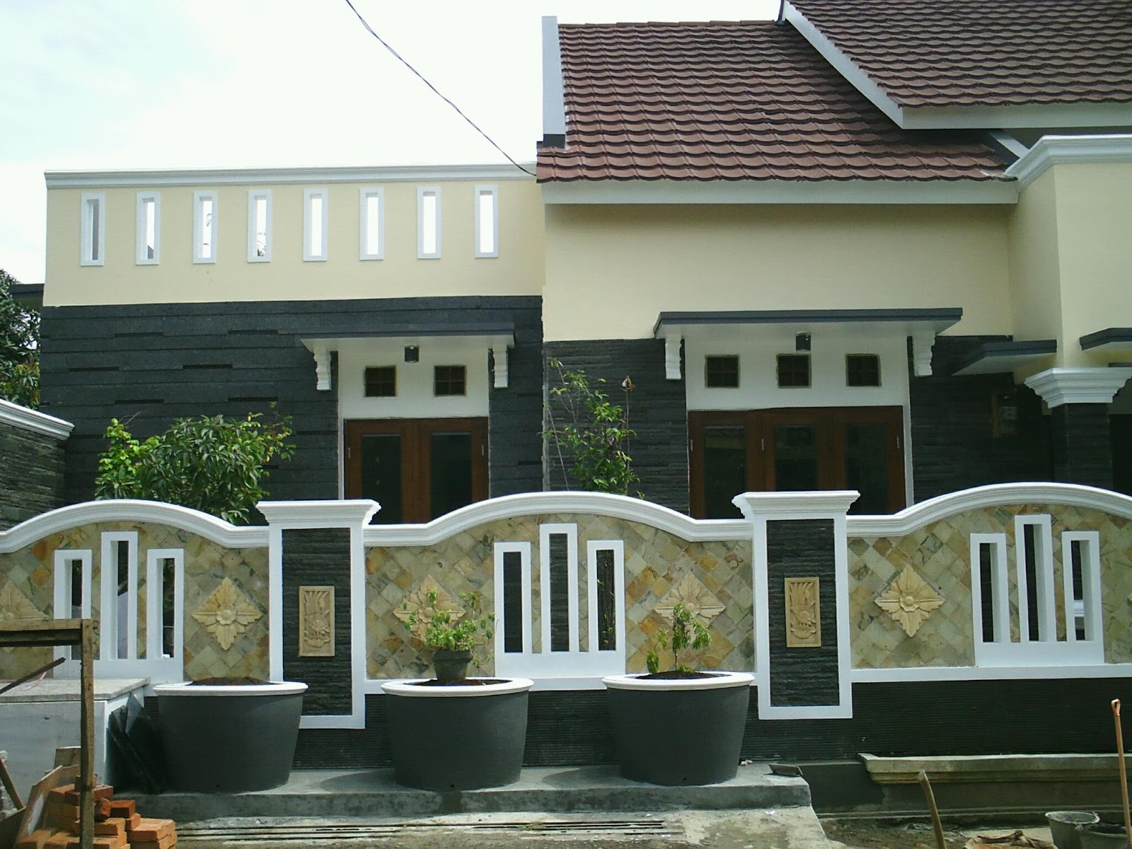 Detail Pilar Rumah Dengan Batu Alam Nomer 21