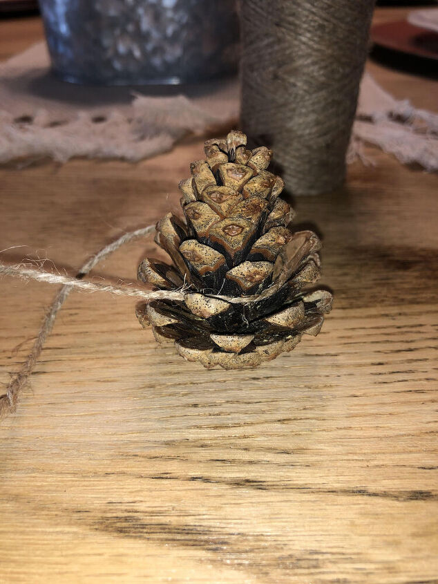 Detail Pine Cone Napkin Rings Nomer 24