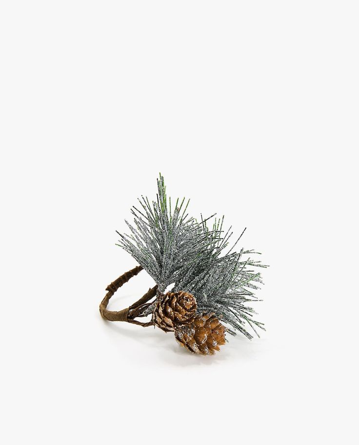 Detail Pine Cone Napkin Rings Nomer 30