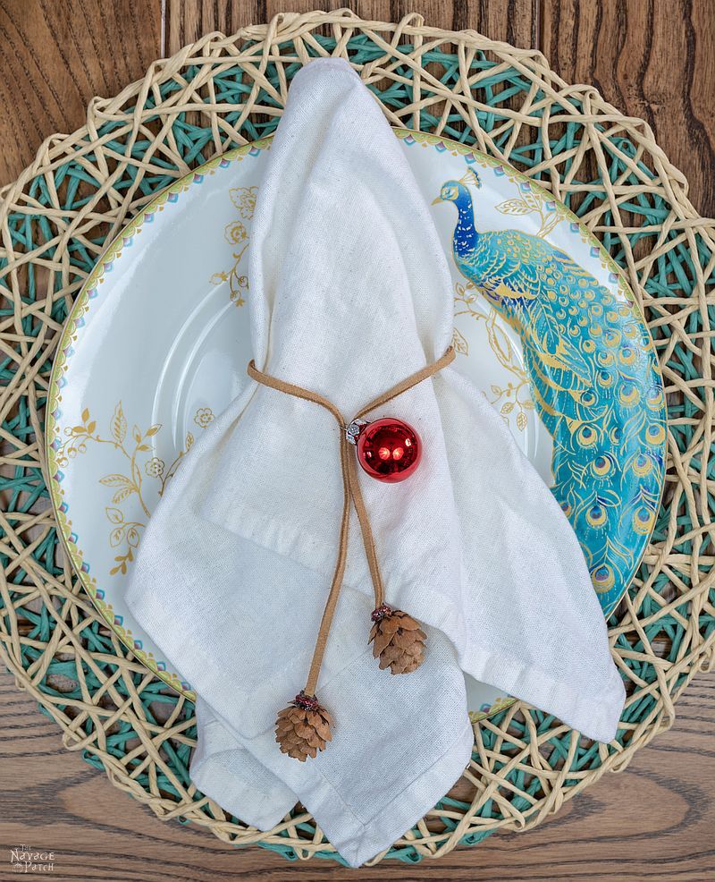 Detail Pine Cone Napkin Rings Nomer 6