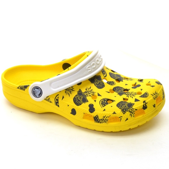 Detail Pineapple Crocs Nomer 4