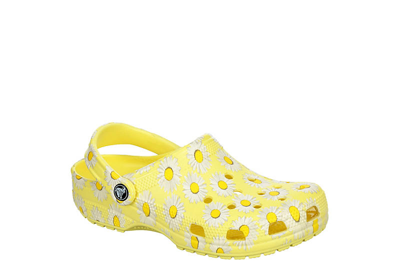 Detail Pineapple Crocs Nomer 5