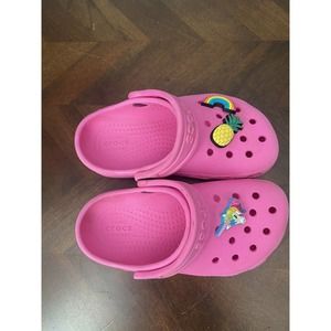 Detail Pineapple Crocs Nomer 51