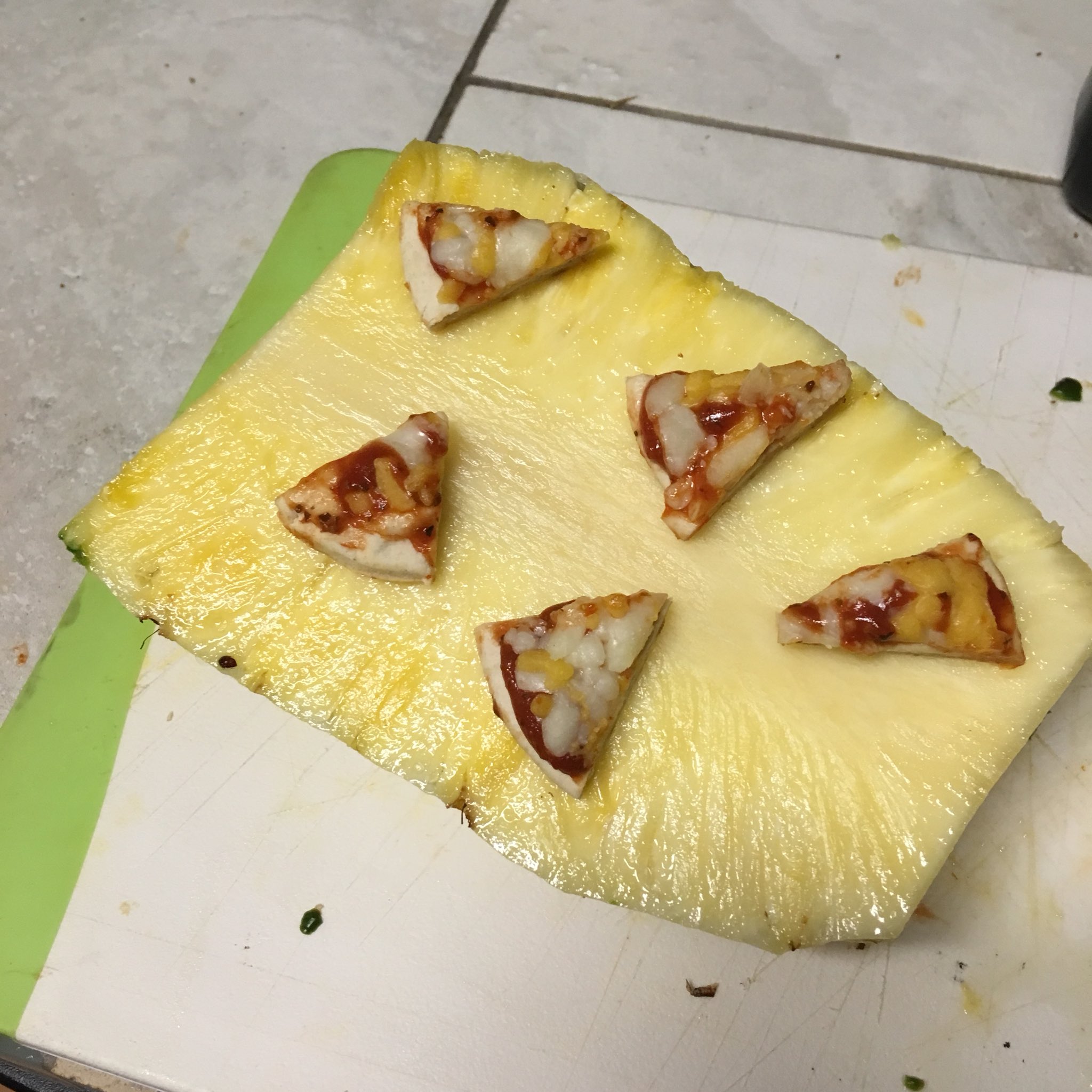 Detail Pineapple Pizza Meme Nomer 43