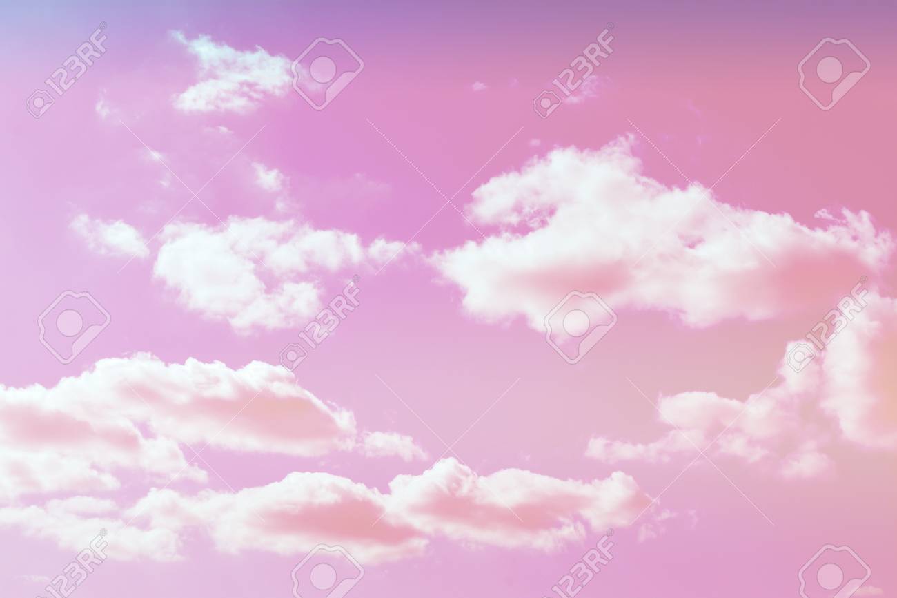 Detail Pink Cloud Background Nomer 50