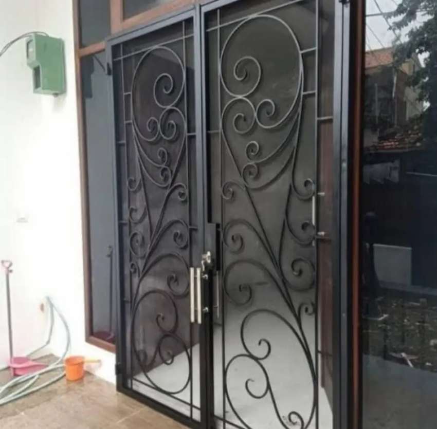 Detail Pintu Besi Tempa Nomer 40