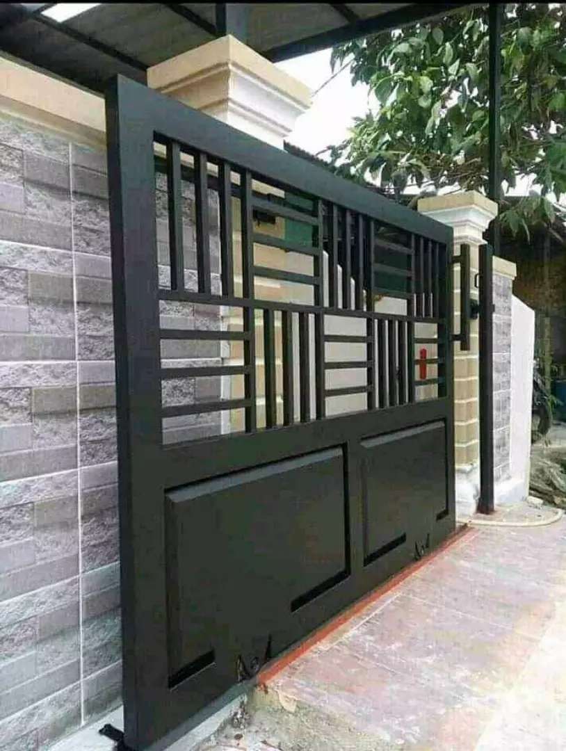 Detail Pintu Gerbang Rumah Nomer 17