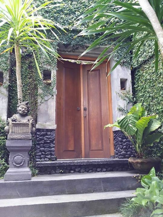 Detail Pintu Rumah Bali Nomer 2
