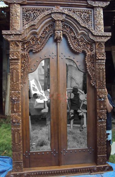 Pintu Rumah Jawa Kuno - KibrisPDR