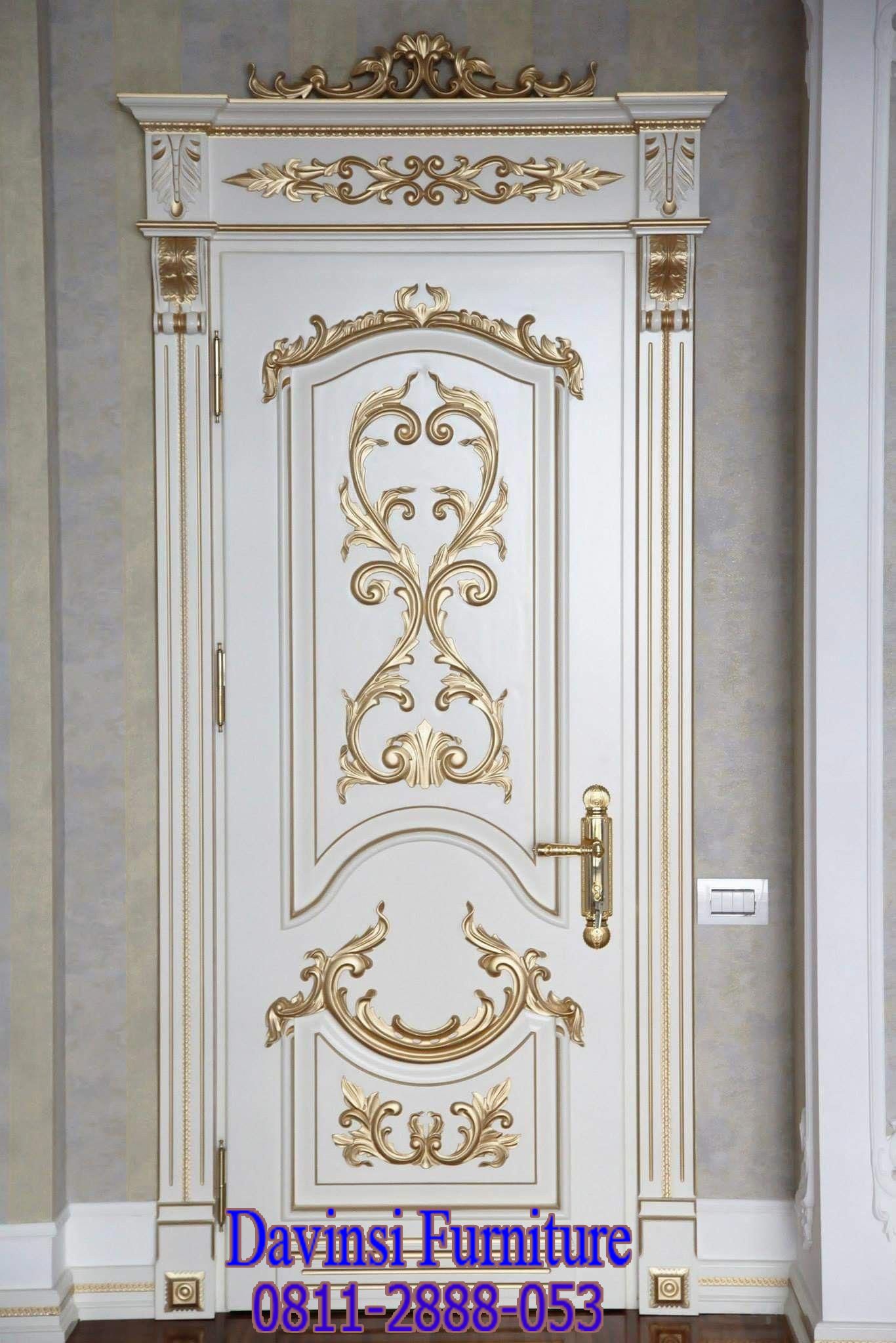 Detail Pintu Rumah Mewah Klasik Nomer 15