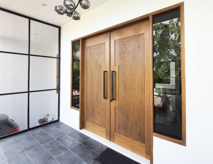 Pintu Rumah Mewah Modern - KibrisPDR