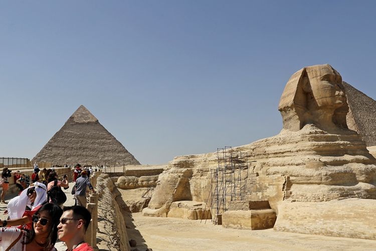 Detail Piramida Dan Sphinx Nomer 29