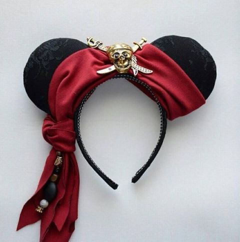 Detail Pirate Mickey Mouse Ears Nomer 23