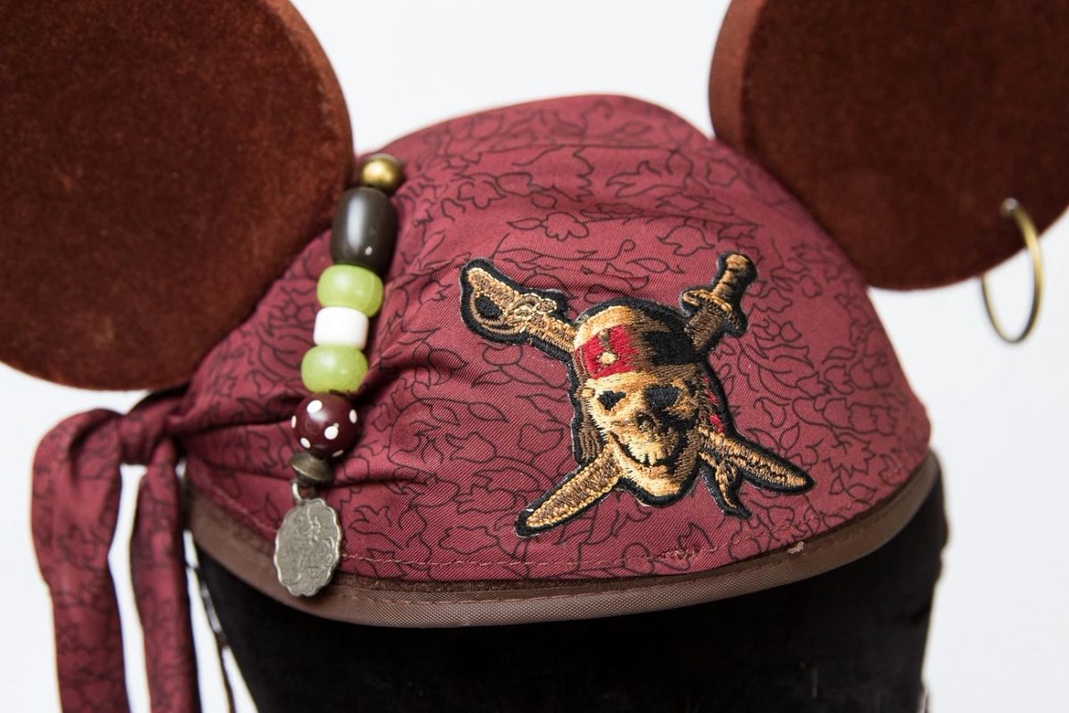 Detail Pirate Mickey Mouse Ears Nomer 48