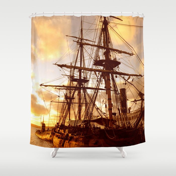Detail Pirate Ship Shower Curtains Nomer 22