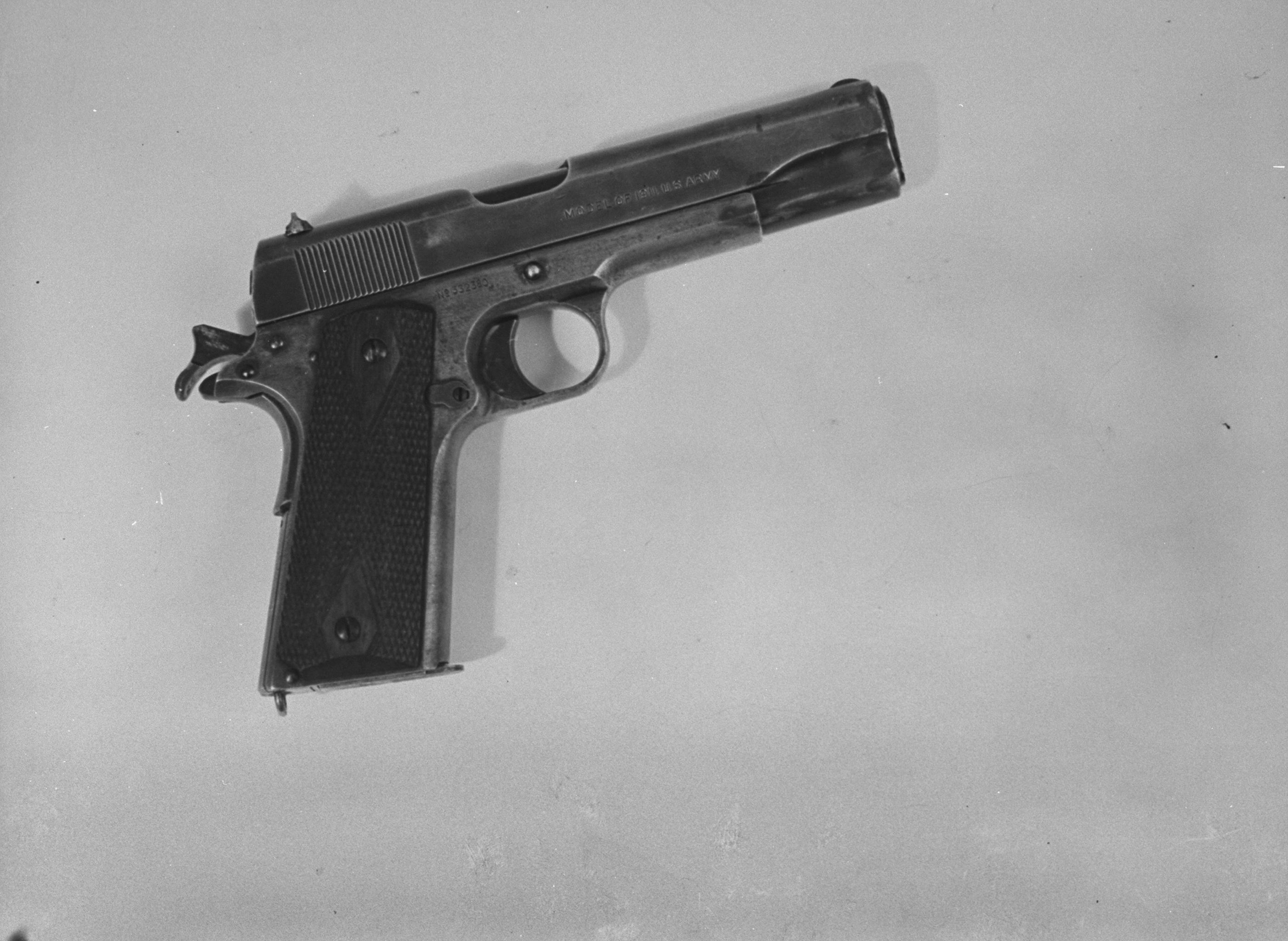Detail Pistol Images Nomer 28