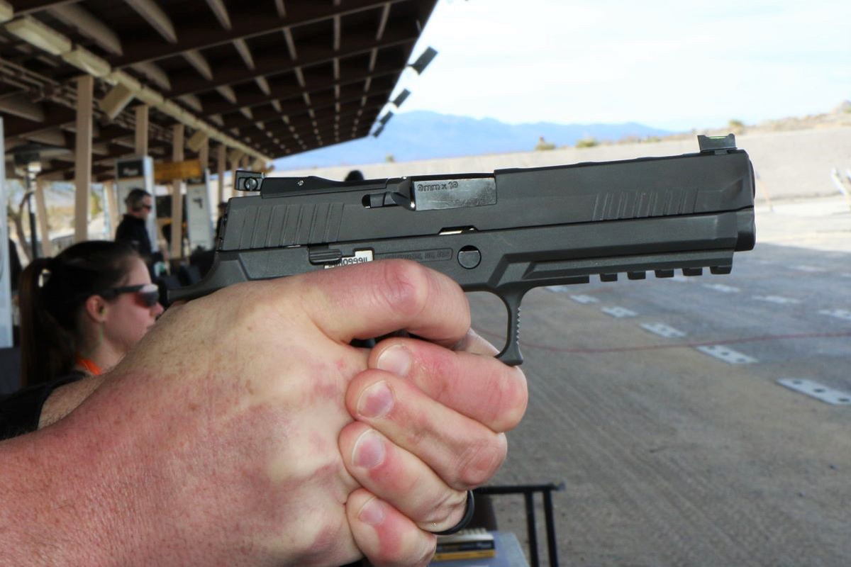 Detail Pistol Images Nomer 49
