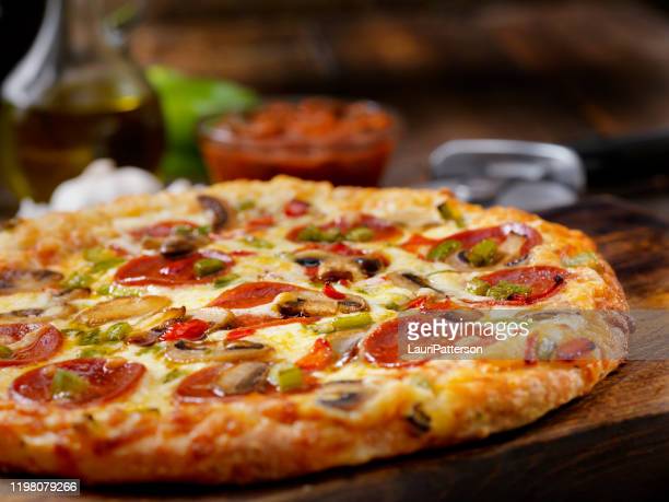 Detail Pizza Images High Resolution Nomer 27