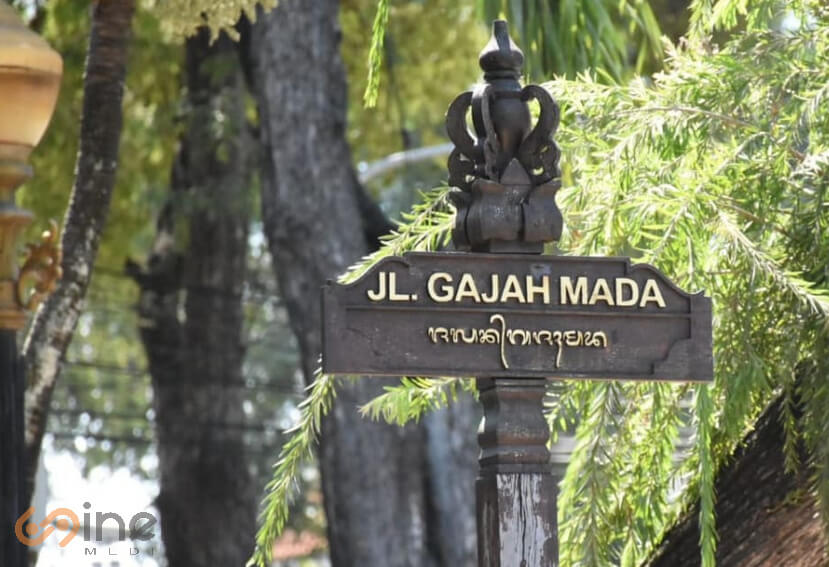 Detail Plang Jalan Dari Kayu Nomer 35