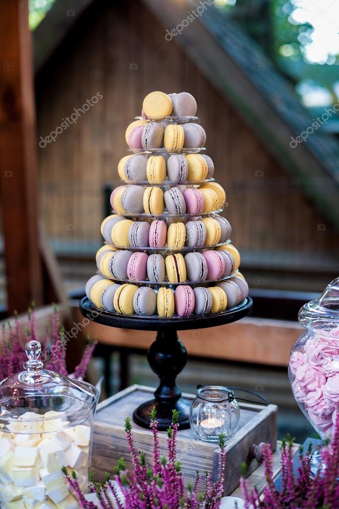 Detail Plastic Macaron Tower Nomer 52