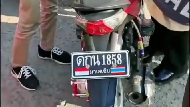 Detail Plat Nomor Kendaraan Thailand Nomer 50