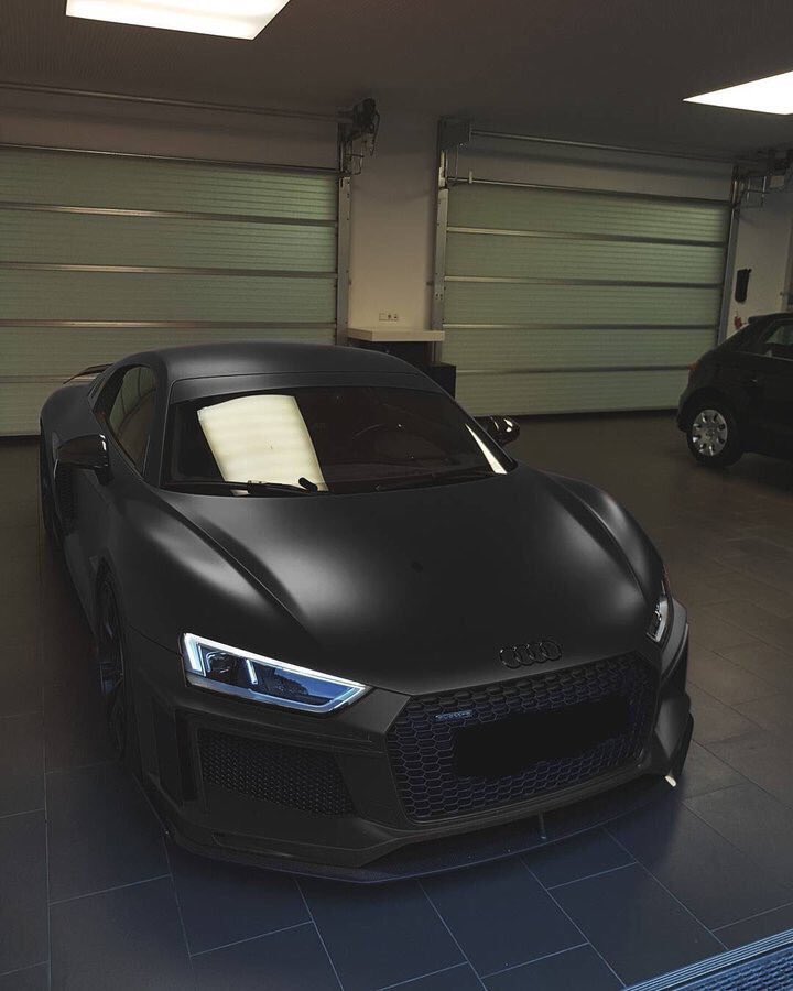 Download Audi R8 Matte Black Nomer 23